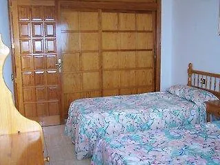 Fuentes 2* Los Cristianos (Tenerife)