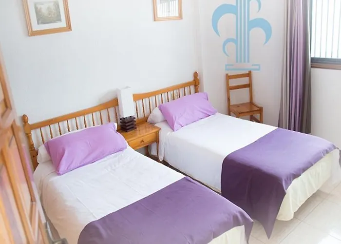 Fuentes 2* Los Cristianos