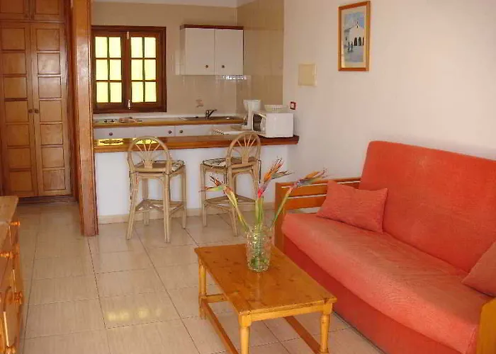 Fuentes 2* Los Cristianos